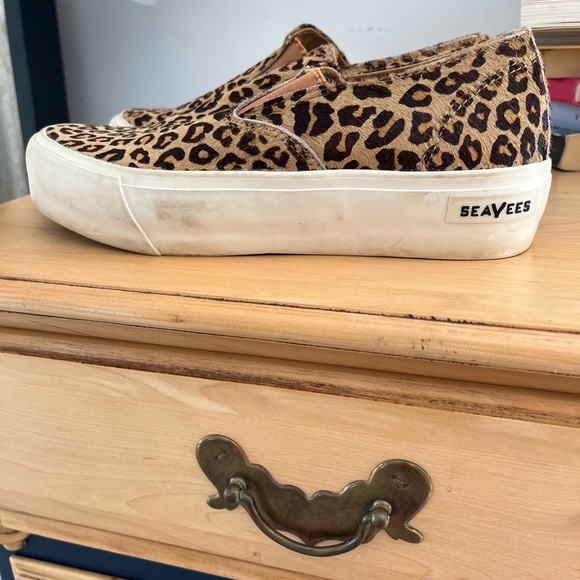 SeaVees animal print Cowhide shoes - Picture 4 of 6